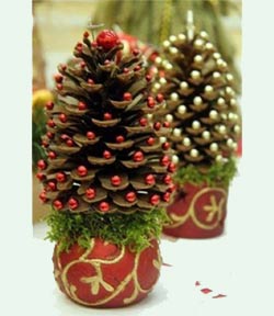 Pigne Natale Addobbate